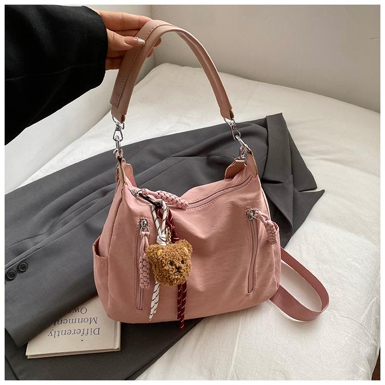 New nylon bag female student class messenger bag large capacity commuter waterproof bag simple versatile shoulder bag