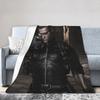 Super měkká přikrývka Albert Wesker Prémiový fleecový flanel Lehká přikrývka na postel Útulné teplé přikrývky Pro celoroční použití