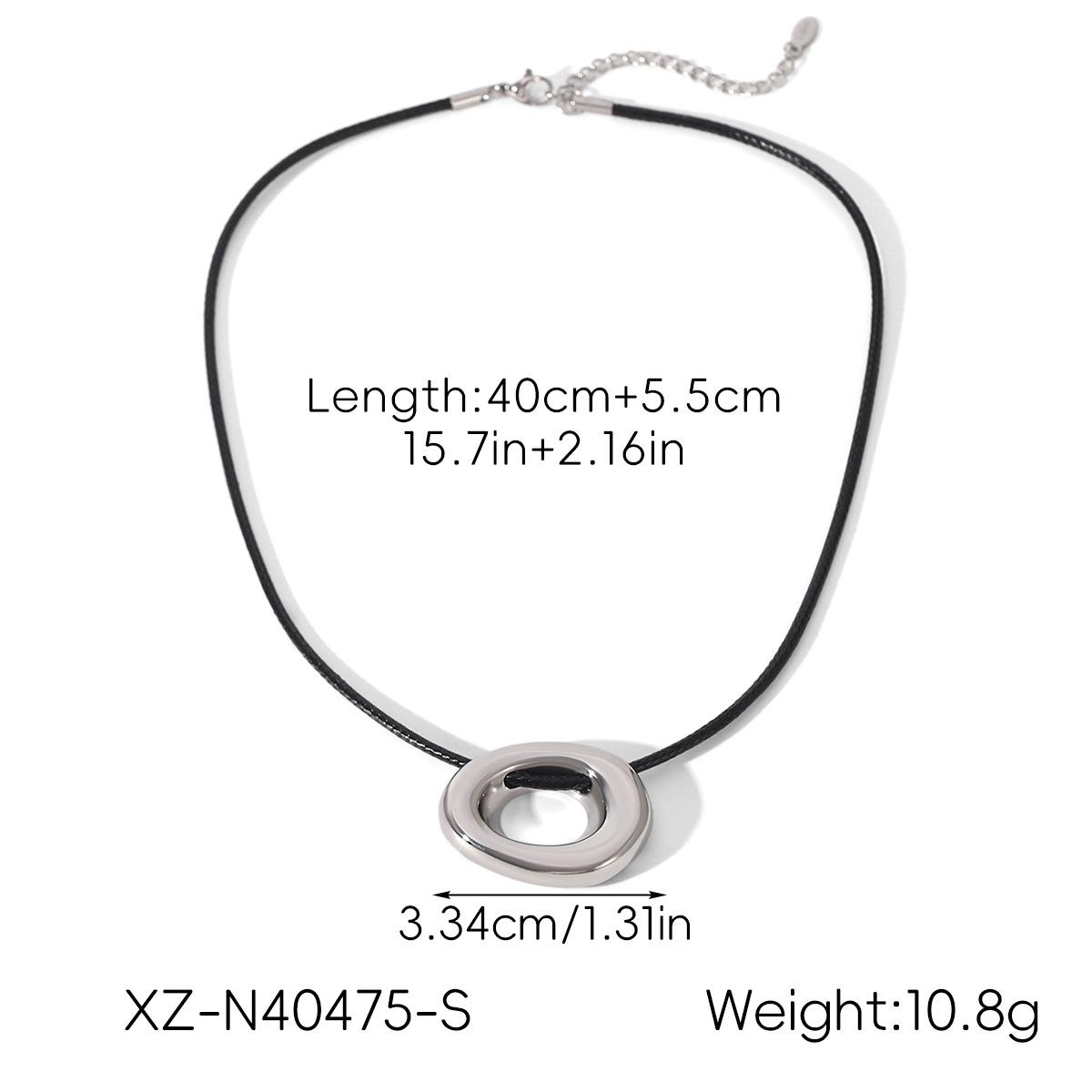 

Minimalist O-Shaped Stainless Steel Necklace with Wax Rope Chain - Versatile Circle Design for Women