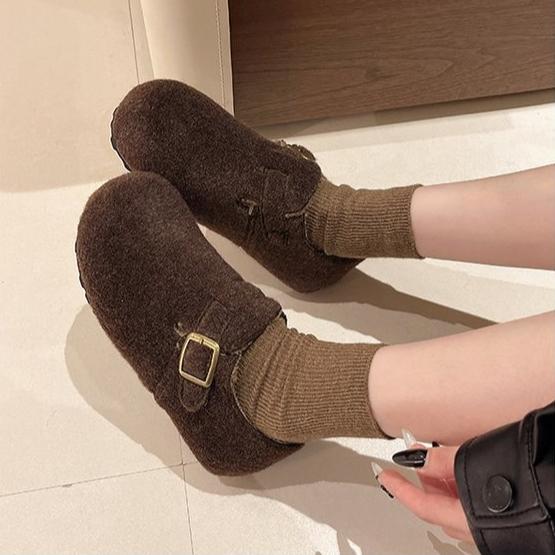 Autumn and Winter Retro Wide Head Plush Cotton Shoes, One Step Plush Casual Women's Shoes, Korean Round Head Warm Casual Shoes