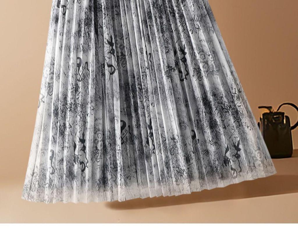 Elegant High-Waist Calligraphy Print Mid-Length Skirt