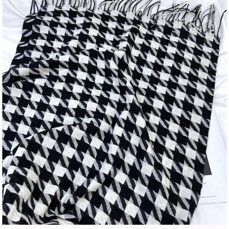 Scarf Women's Warm Fashion Imitation Cashmere Fringed Scarf Thickened Shawl Windproof & Warm, Multi-Color Options for Casual Outings, Office & Travel