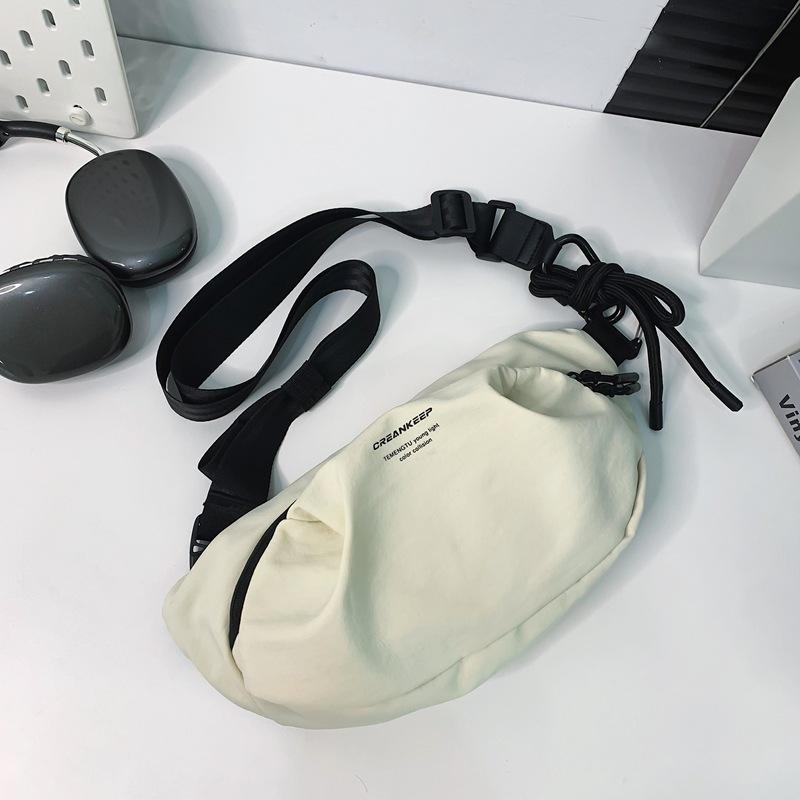 New Nylon Sports Chest Bag, Messenger Bag, Mobile Phone Fanny Pack, Men's Shoulder Small Backpack.