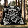 1pc Skull Snake Print Throw Blanket Polyester Fiber, Lightweight Flannel, Soft & Warm, All Season Use for Outdoor, Camping Digital Print