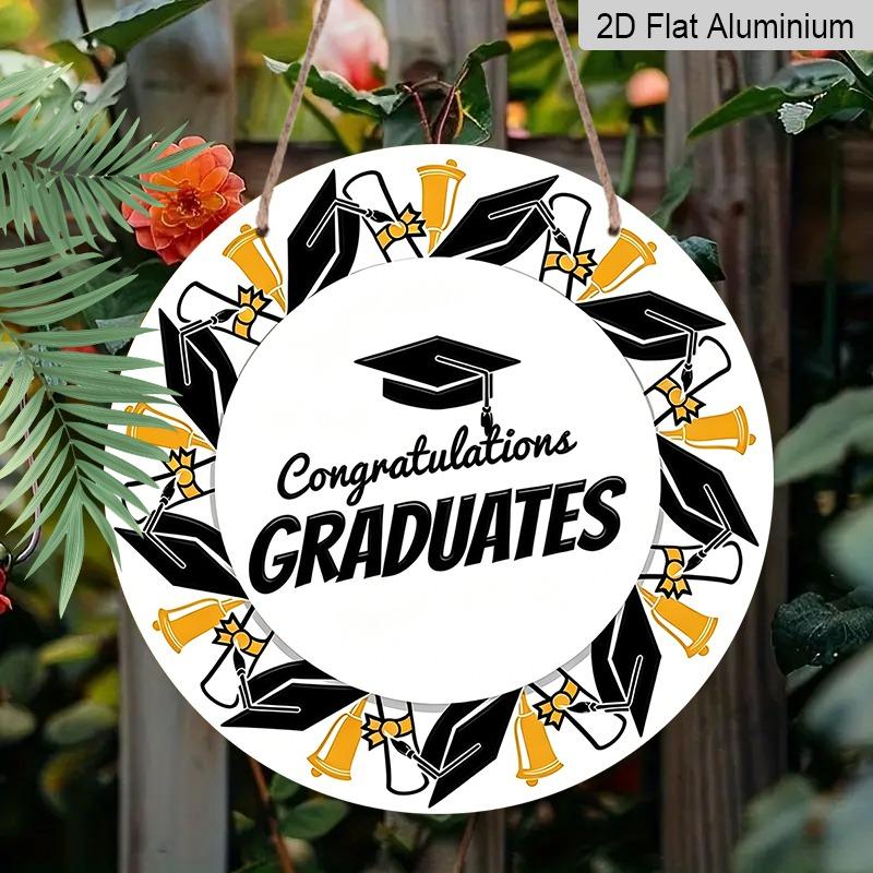 

2D Flat Aluminum Graduation-themed Wall Hanging, Available in Various Sizes, with A Preppy Black, White, and Gold Color Scheme. Ideal for Home Décor 7.87×7.87inch