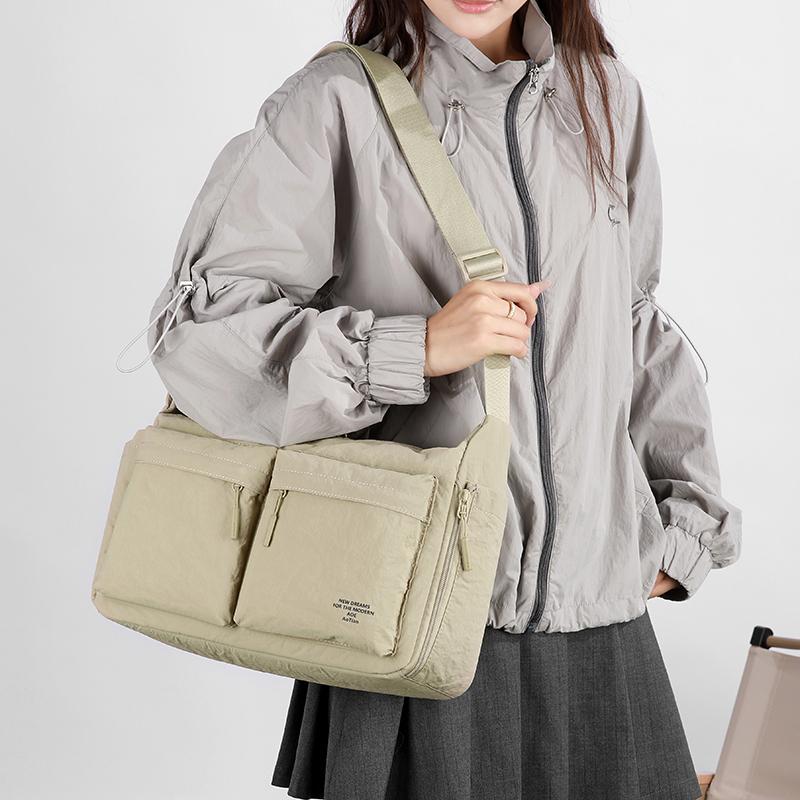 Multi-Pocket Nylon Messenger Bag with Zipper Closure Casual Crossbody Shoulder Purse for Men Daily Travel