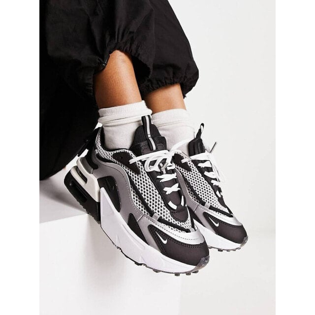 

Кроссовки Nike Air Max Furyosa серебристого и черного цвета с эффектом металлик
