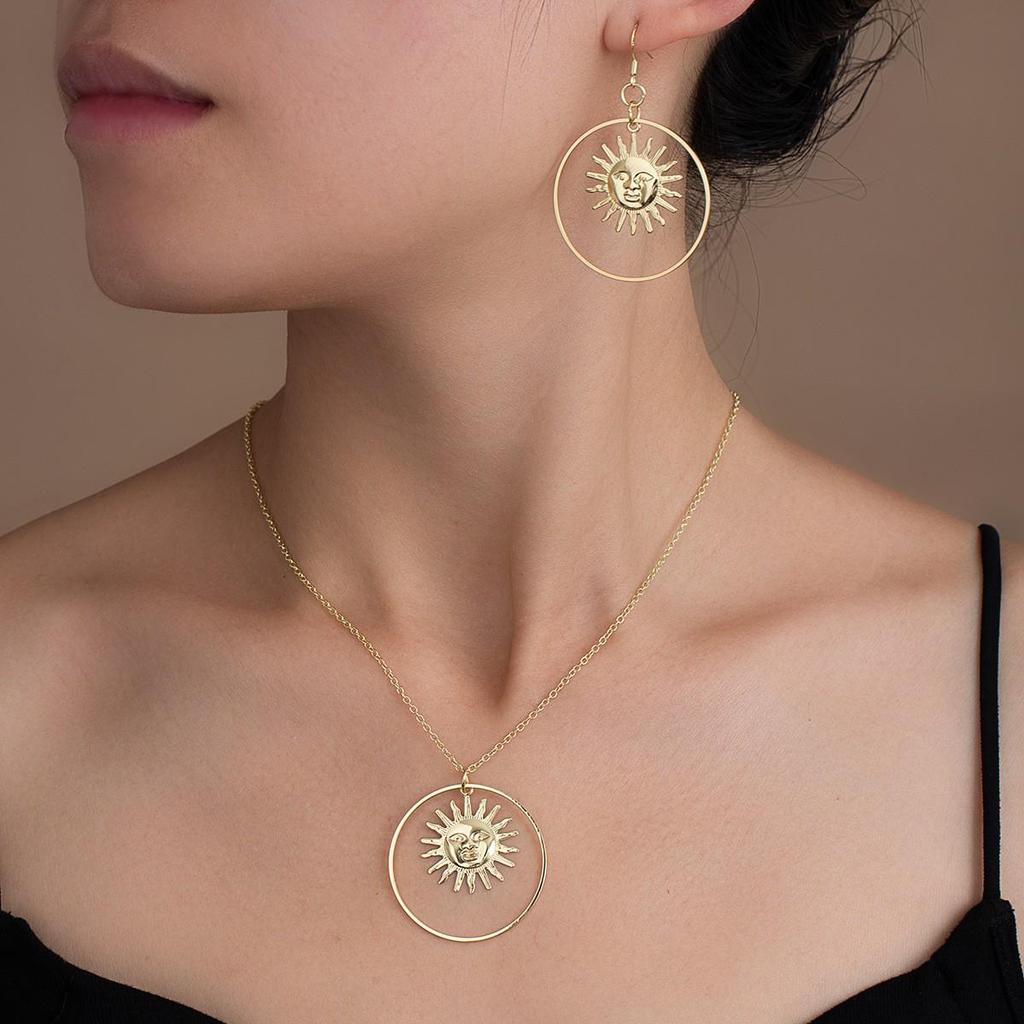 Luxury Geometric Leaf & Flower Earrings Necklace Set