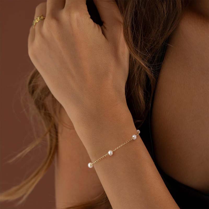 New Simple Imitation Pearl Chain Bracelet for Women Fashion Temperament Gold Color Chain Bracelets Party Hand Ornament Zircon