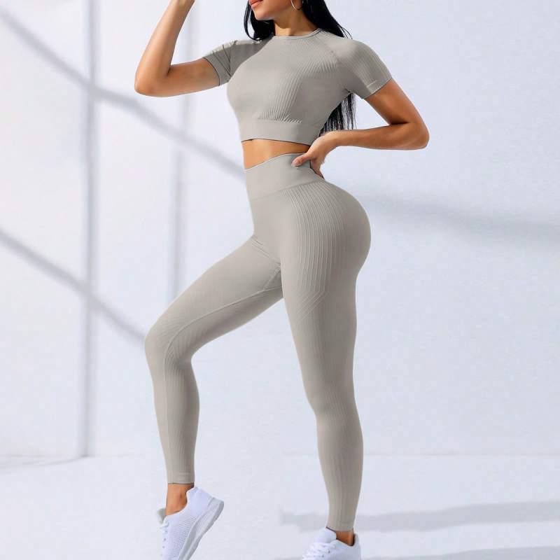 "Women's High Waist Yoga Sets: Autumn/Winter 2023 – Short Sleeve Tops & Pants"