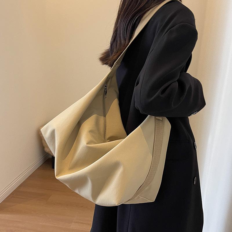 Tote Bag Canvas Women'S Bag Large Capacity Messenger Dumpling Bag Commuter Shoulder Backpack Men'S Bag