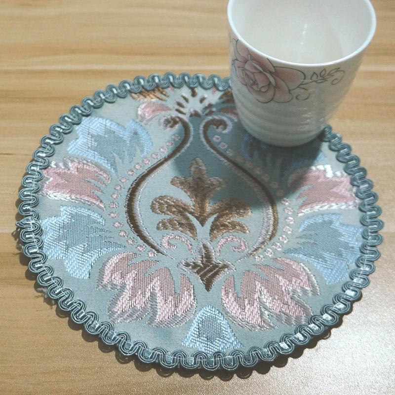 Table Mat Lace Vase Anti Slip Mat Anti Scald and Heat-insulating Plate Mat Home Living Room Heat-insulating Meal Mat