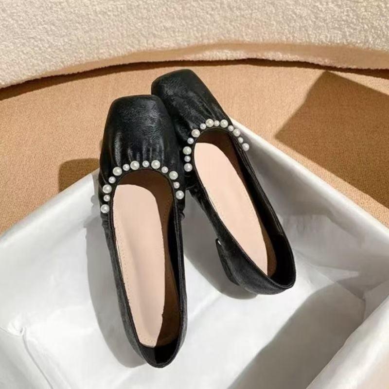 Small leather shoes spring new square head thick heel low heel lazy shoes national style new Chinese shallow mouth single shoes