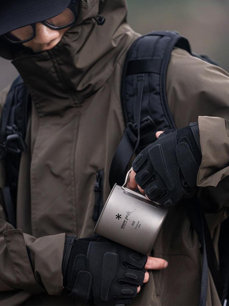 Herren Schwarze Kapuzen-Winddichte Wasserdichte Outdoor-Arbeitsjacke für Herbst/Winter