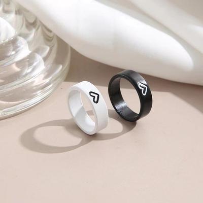 2023 Creative Black & White Love Ring Set - Women's Cute Contrast Color, 2-Piece