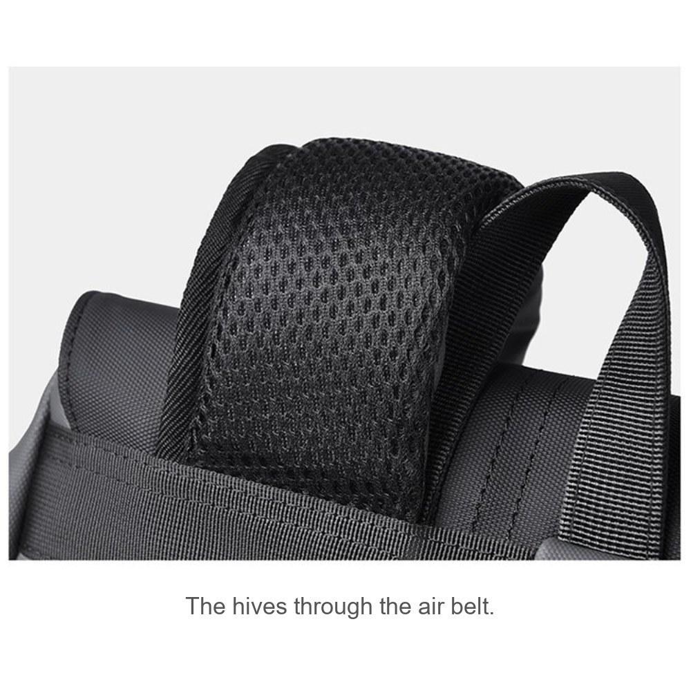 Men Large Capacity Flap PU Backpack with Multiple Pockets for Daily Commute and Travel