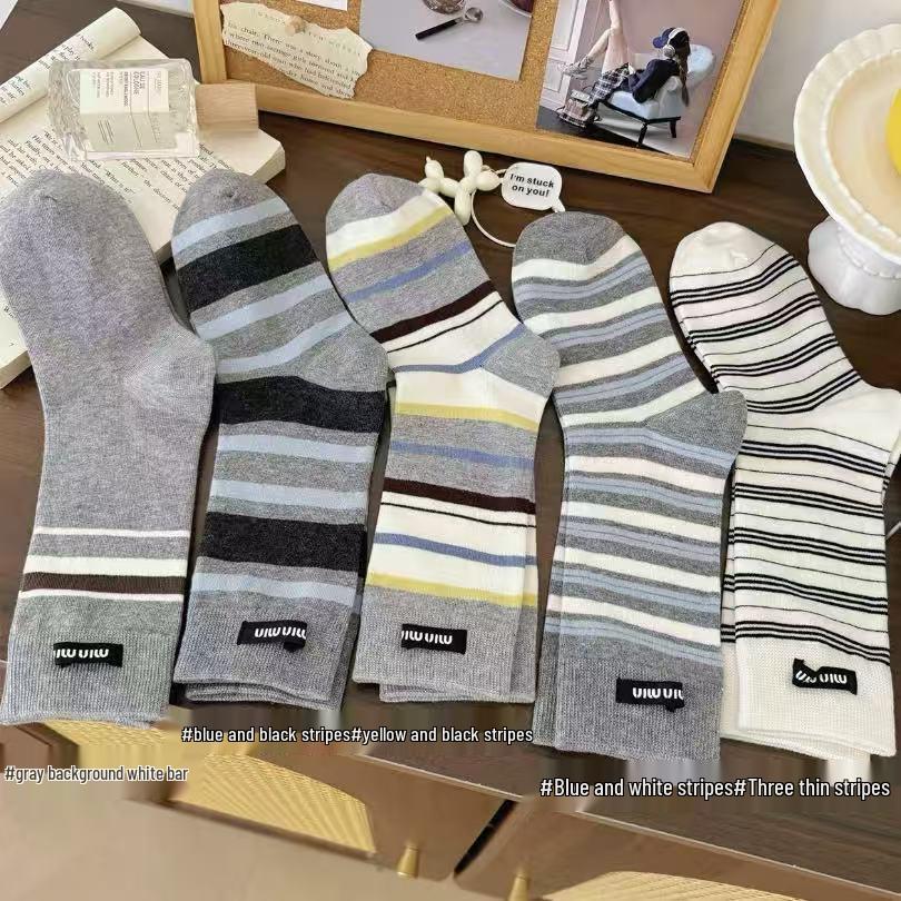 

Женские гольфы до середины икры в стиле ретро с полосками - колор-блок, корейский стиль, повседневные, присборенные Gray with White Stripes