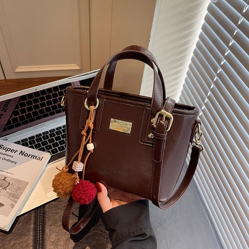 High-end Fashion Handbag Retro Bucket Bag Women's Autumn and Winter New Versatile Shoulder Bag Messenger Bag