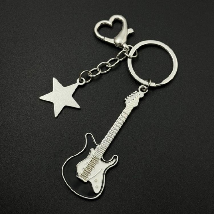 Fashion Star Guitar Keychain Decorations Simple Car Keyring Hanging Ornament