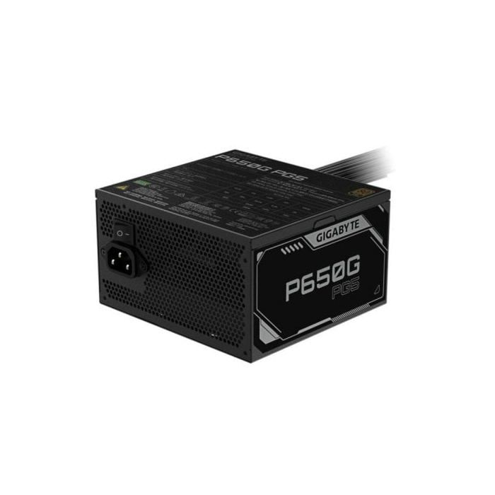 Fuente de Alimentación Gigabyte 650W 80 PLUS Gold Modelo P650G Enfriamiento Activo