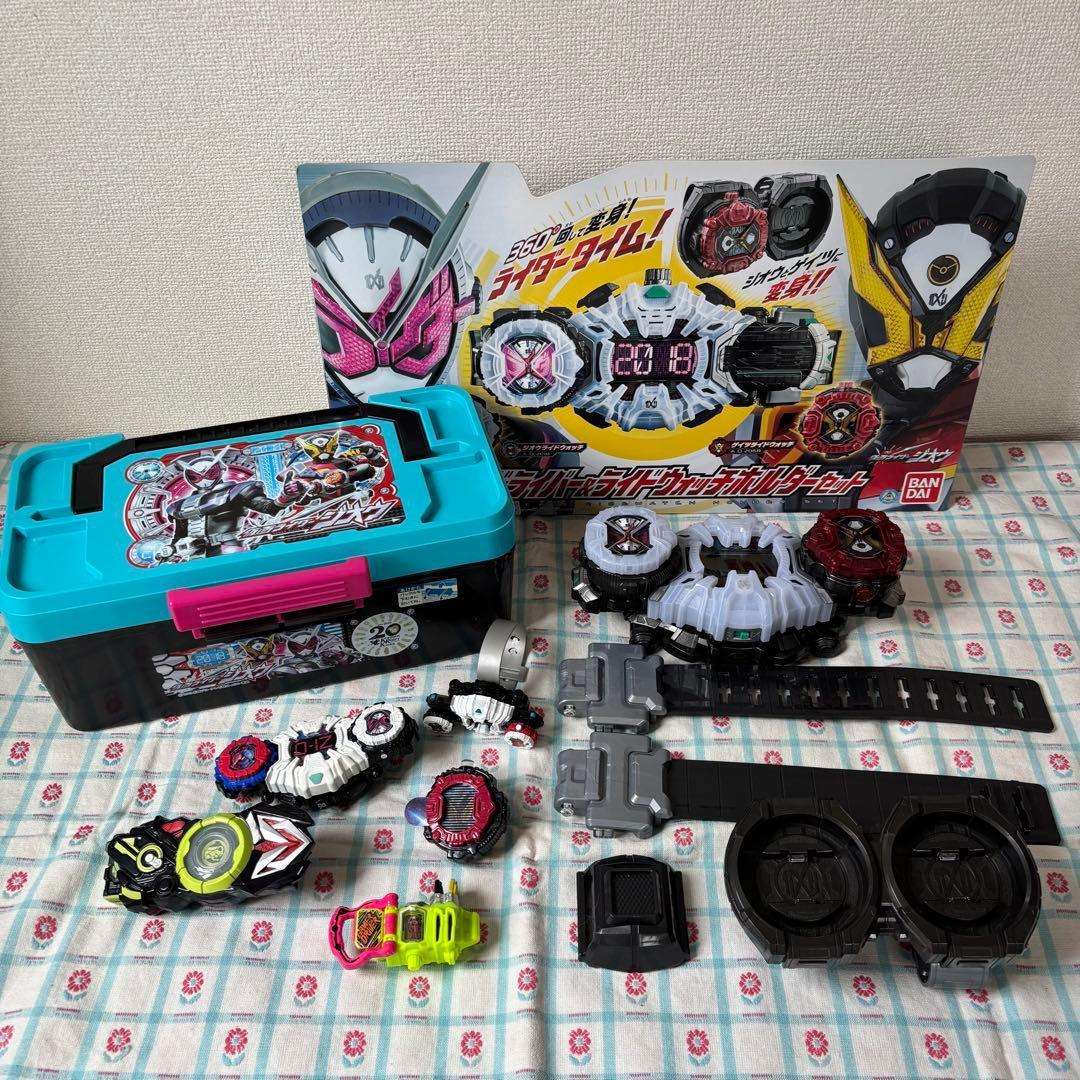 Б/у Набор держателей для браслетов Райд Вотч DX Ziku Driver из Kamen Rider Zi-O
