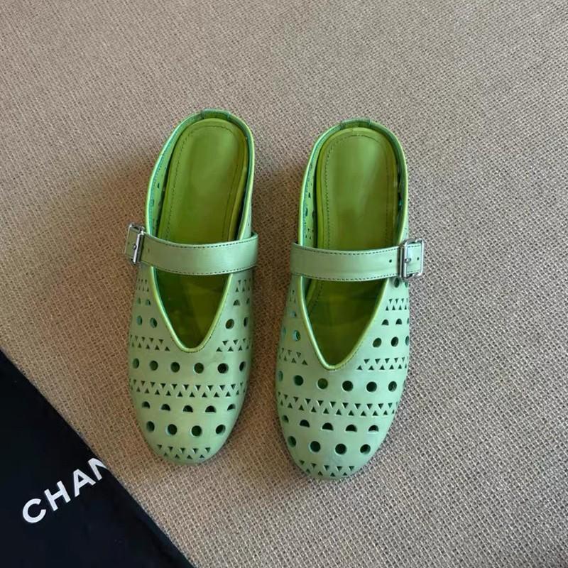 Sheepskin Version~ 2025 New Leather Hollow Bag Head Half Slippers Women's Summer Flat Bottom Mary Jane Hole Sandals Women's Shoes
