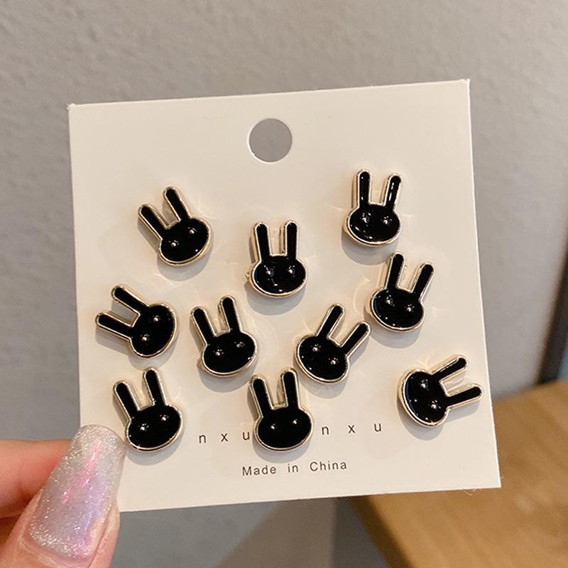 Women's Waist-Tightening Elastic Brooch Pin - Anti-Exposure Buckle for Clothes and Skirts