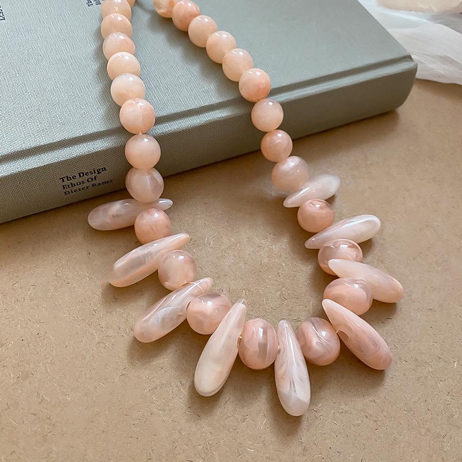 Retro Ceramic Glazed Stone Heart Pendant Necklace - Elegant Fashion for Women