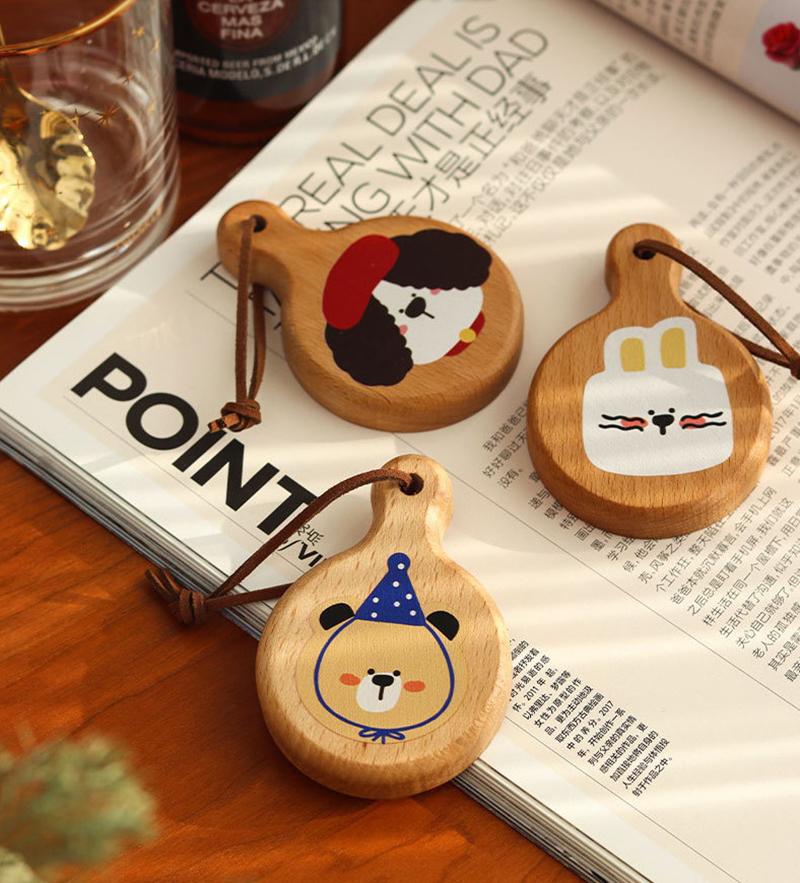 Cartoon Magnetic Bottle Opener Wooden Beer Fridge Magnetic Sticker Cute Mini Pizza Pan Bottle Opener