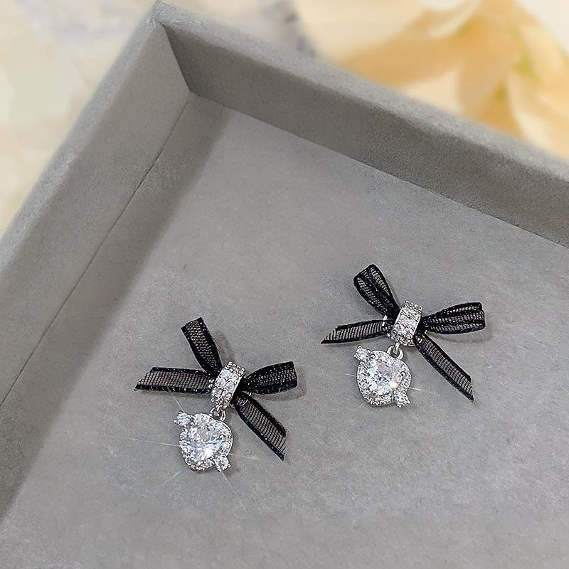 

Lace Bow Zircon Pendant: Organza Heart Nail Art Accessory белый