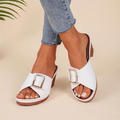 Women Metal Buckle Slippers Flats Platform Flip Flops Shoes Female Summer Beach Sandals Fashion New Casual Open Toe Slides