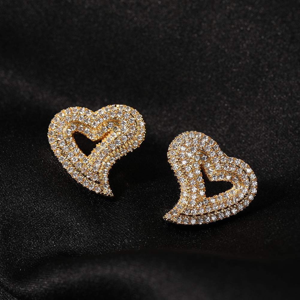 Zircon hollow love stud earrings retro light luxury stud earrings exaggerated personality ins earrings