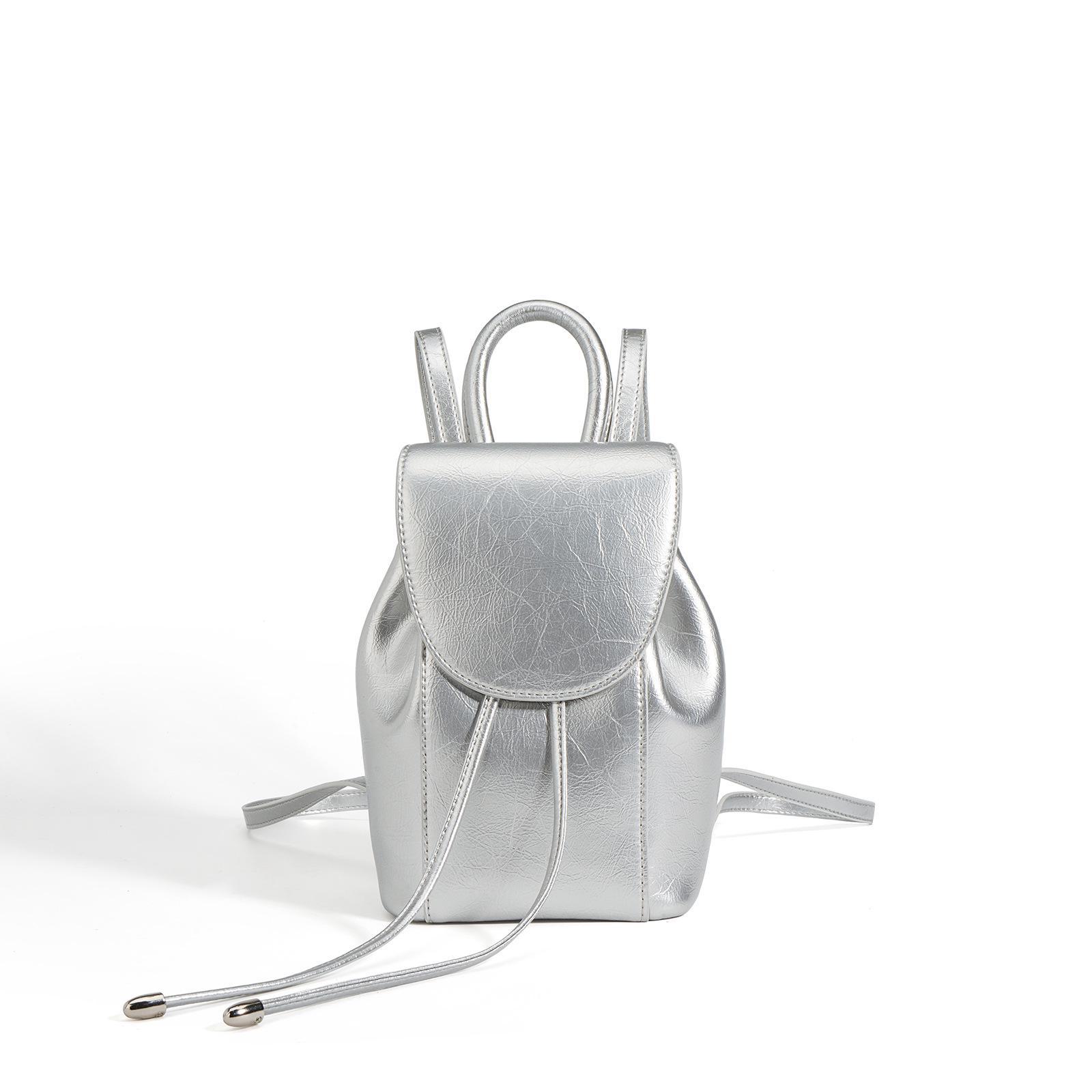 

Женская ретро-сумка мини класса люкс 2024 года: Модный, универсальный рюкзак серебряный