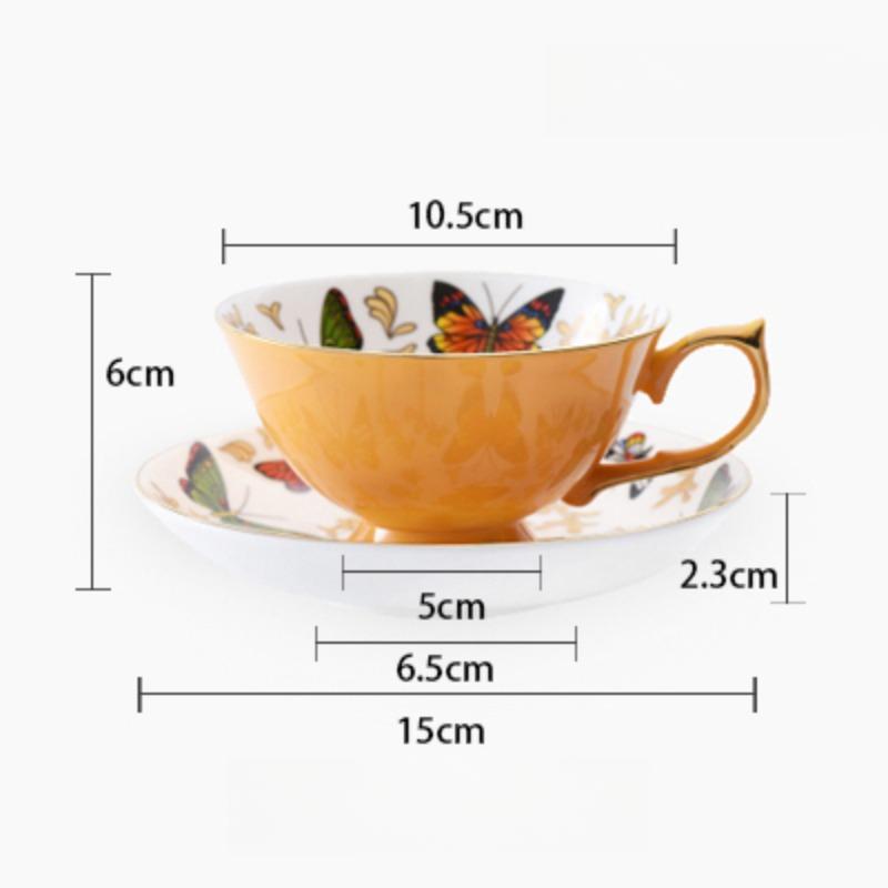 Tazas de Café Europeas de Lujo Ligero Tazas Británicas para el Té de la Tarde Porcelana de Hueso Mariposa Oro Cerámica de Té Tazas y Platillos para Té Negro