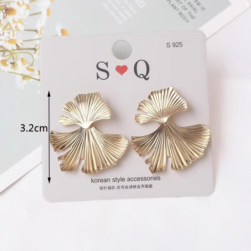 New Ginkgo Biloba Dangle Earrings for Women Gold Color Top Metal Statement Drop Earrings Boucle D'oreille Unusual Earrings