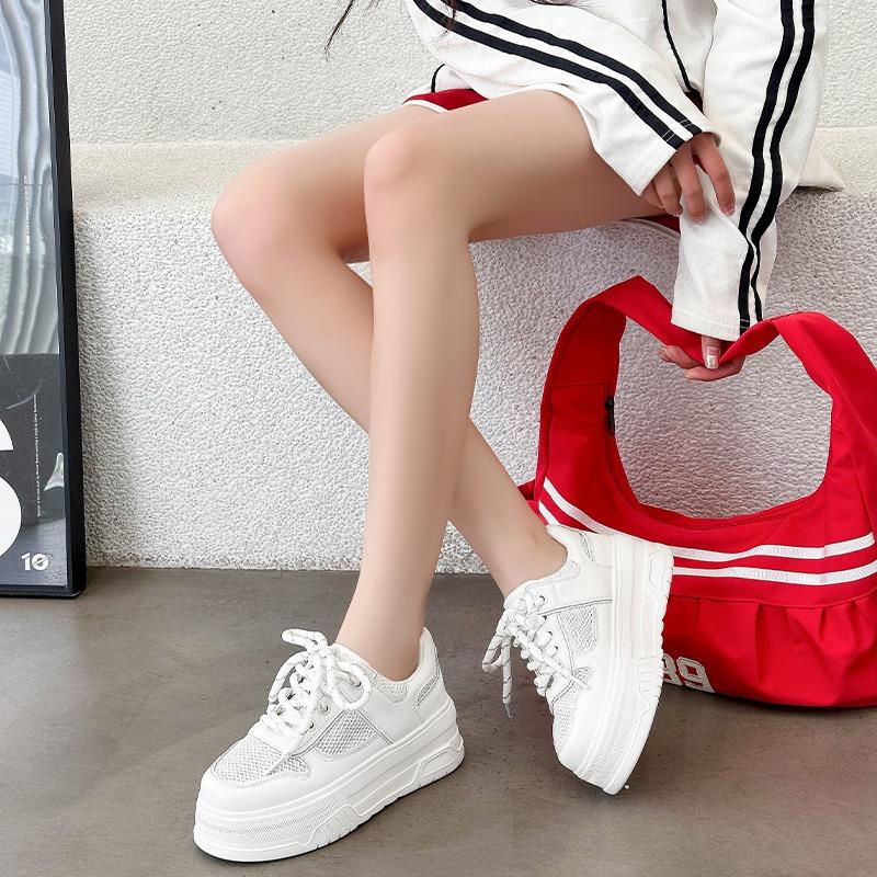 Mesh Breathable Little White Shoes Women's Summer Breathable Small Thick Soles Increase Height 6 Versatile Casual Board Shoes