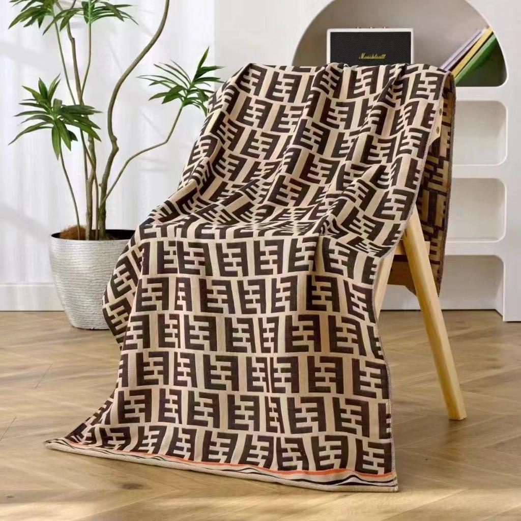 New Soft Ethnic Style Sun God Cotton Bath Towel - Skin-friendly & Absorbent