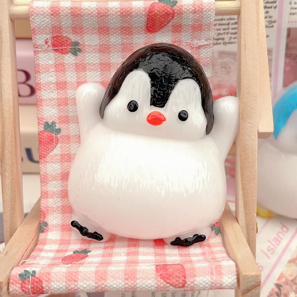 Kawaii Chubby Black Blue Penguin Irritability Decompression Fingertip Squishy Toys Cute Gift Ornaments Kids Couple Birthday Gift