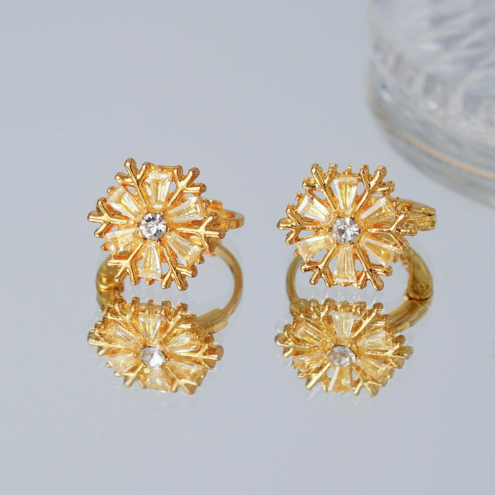 Luxury Diamond Snowflake Earrings Natural Zircon Sunflower Studs Small Cute Ear Jewelry for Women Girls
