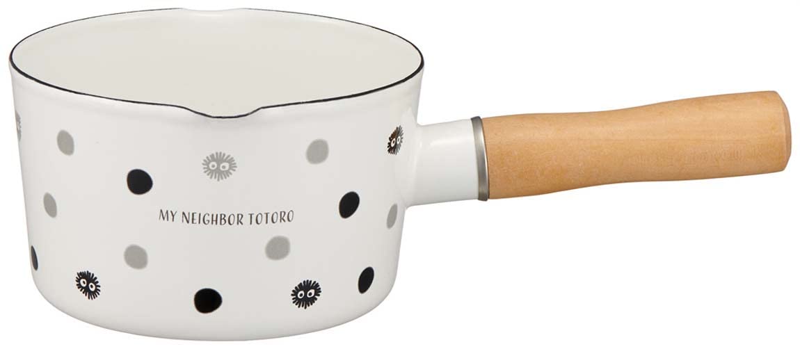 

Эмалированный ковш Skater с двумя носиками, 13 см, 0,8 л, дизайн Studio Ghibli «Мой сосед Тоторо», «Маленькие черные существа» ENMP2-A