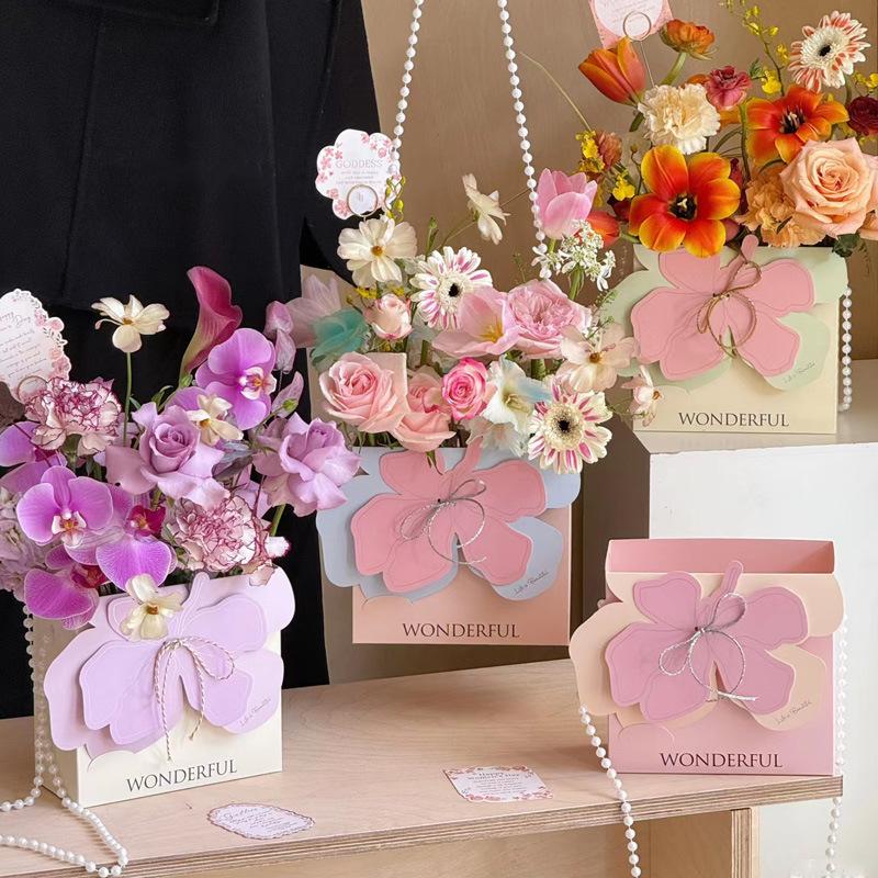 5Pcs Portable Flower Boxes Creative Pearl Chain Flower Arrangement Handbag Mother's Day Wedding Party Floral Wrapping Supplies