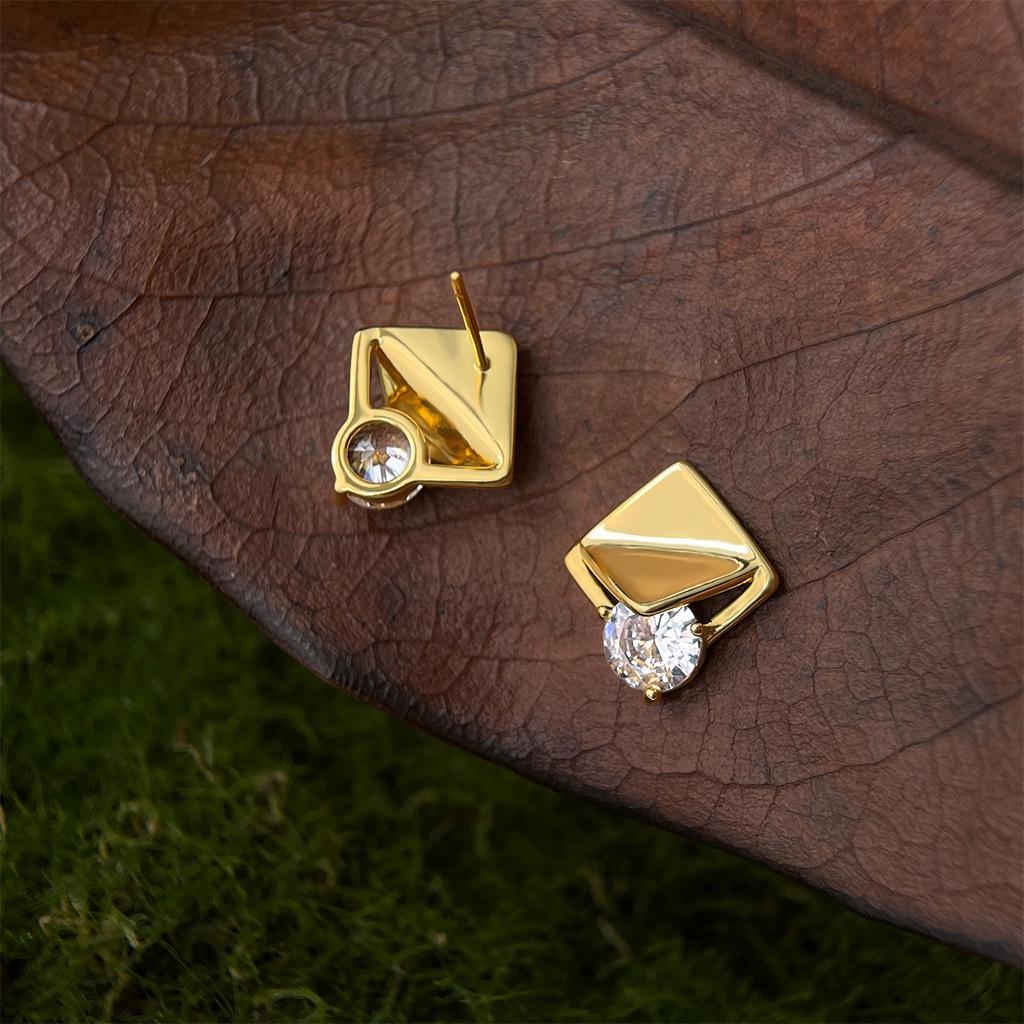 Cercei pătrați geometrici cu zirconiu, placați cu aur de 18K - Stil de designer, lux ușor