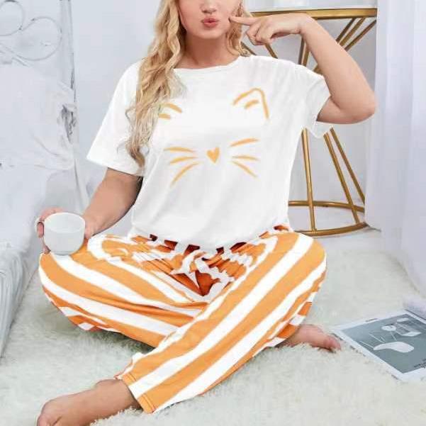 2024 Russian Women's Plus Size Pajamas Set: Watermark Top & Striped Long Pants