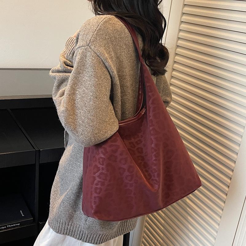 Retro, Niche, Simple, Fashionable, High-quality, Large-capacity Tote Bag, Women's Single-shoulder Bag