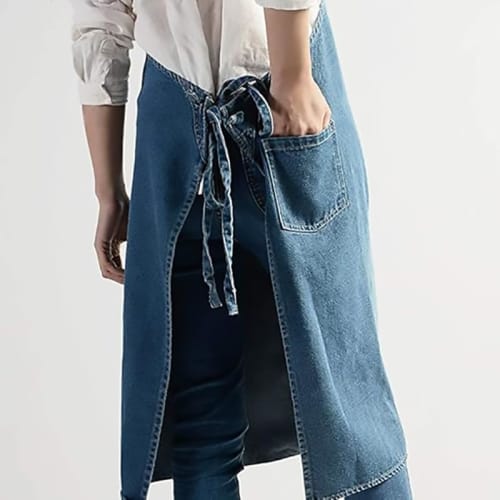 JOYAIYI Stylish Denim Apron, Cafe Apron, 100% Cotton Denim, Bib Cover, Neck Strap, Easy to Put On and Take Off, Perfect for Cooking Classes, Unisex, W