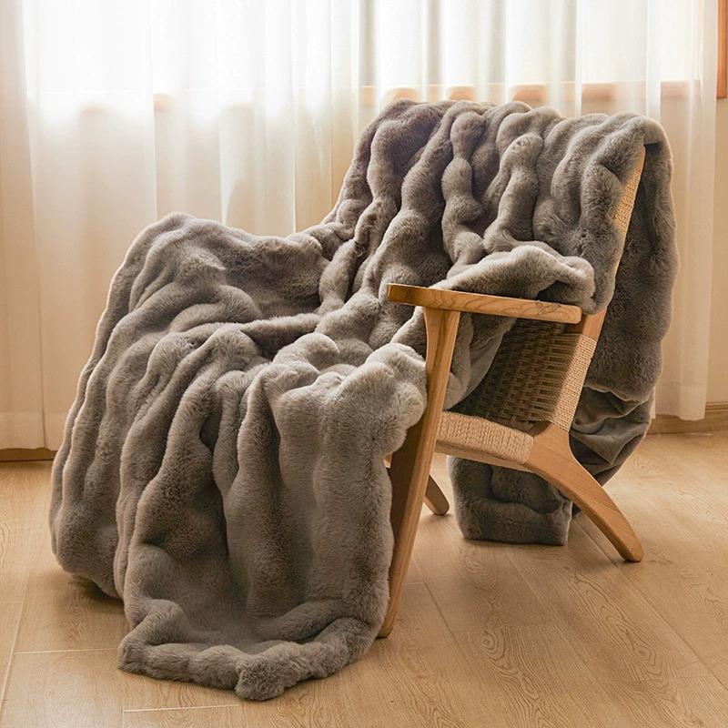 New Thickened Warmth Solid Color Coral Fleece Bed Blanket Fluffy Soft Double-sided Throw Blanket Seasons Universal Sofa Blanket