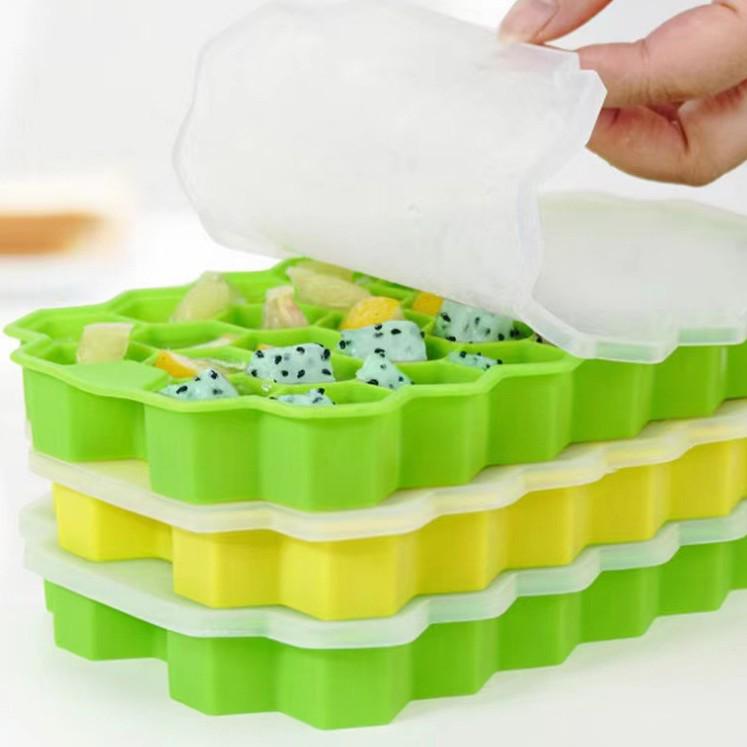Silicone Ice Cube Mold with Lid - Food Grade Storage Box for Ice & Baby Food