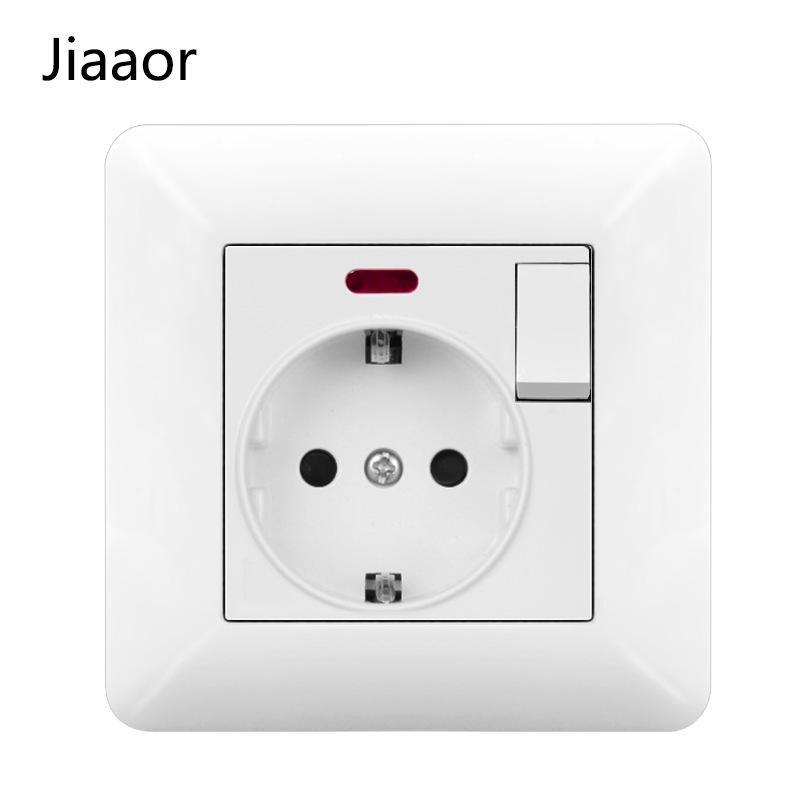 16A White German-Style Double Gang Wall Socket Panel with USB & Type C, European Standard.