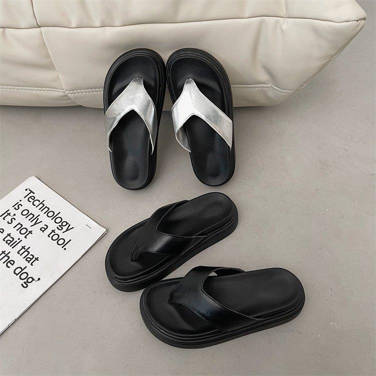 2025 New Women's Sandals Summer Casual Solid Color Flip-flops Platform Soles Holiday Pimps Beach Shoes
