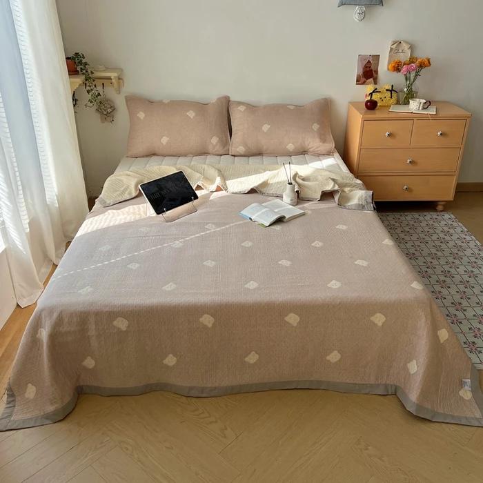 2025 new cotton three-layer gauze jacquard multi-functional summer quilt blanket bed cover pillow towel thin machine washable